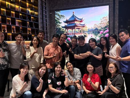 Christmas Gathering, Bamboo Hills