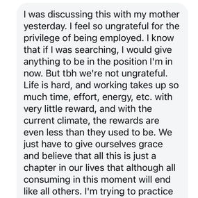 A text in grey to the author