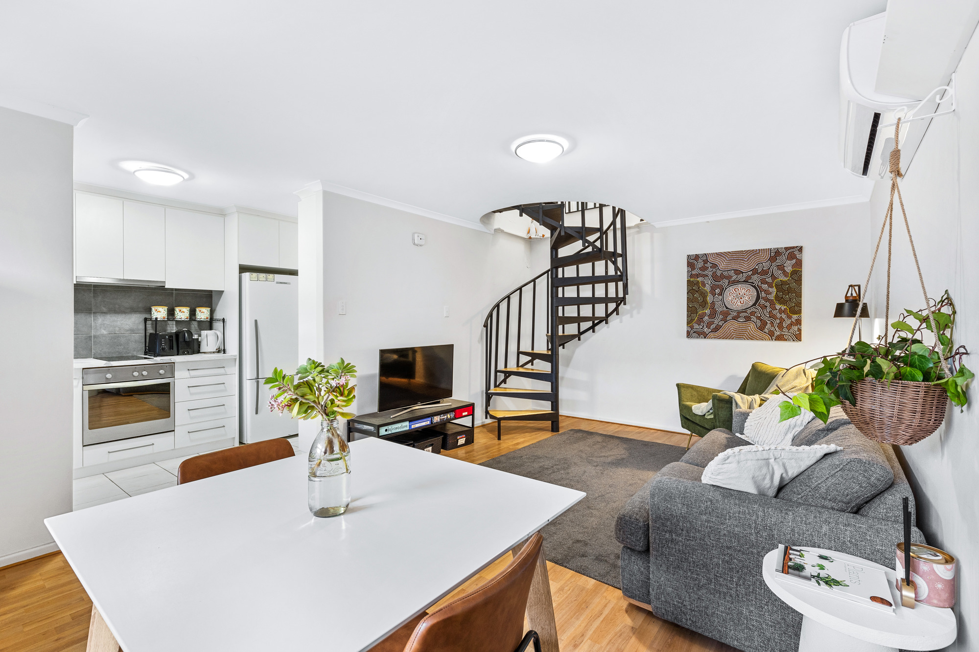 14/60 Smith Street Highgate, WA. 6003, Perth - Image 1