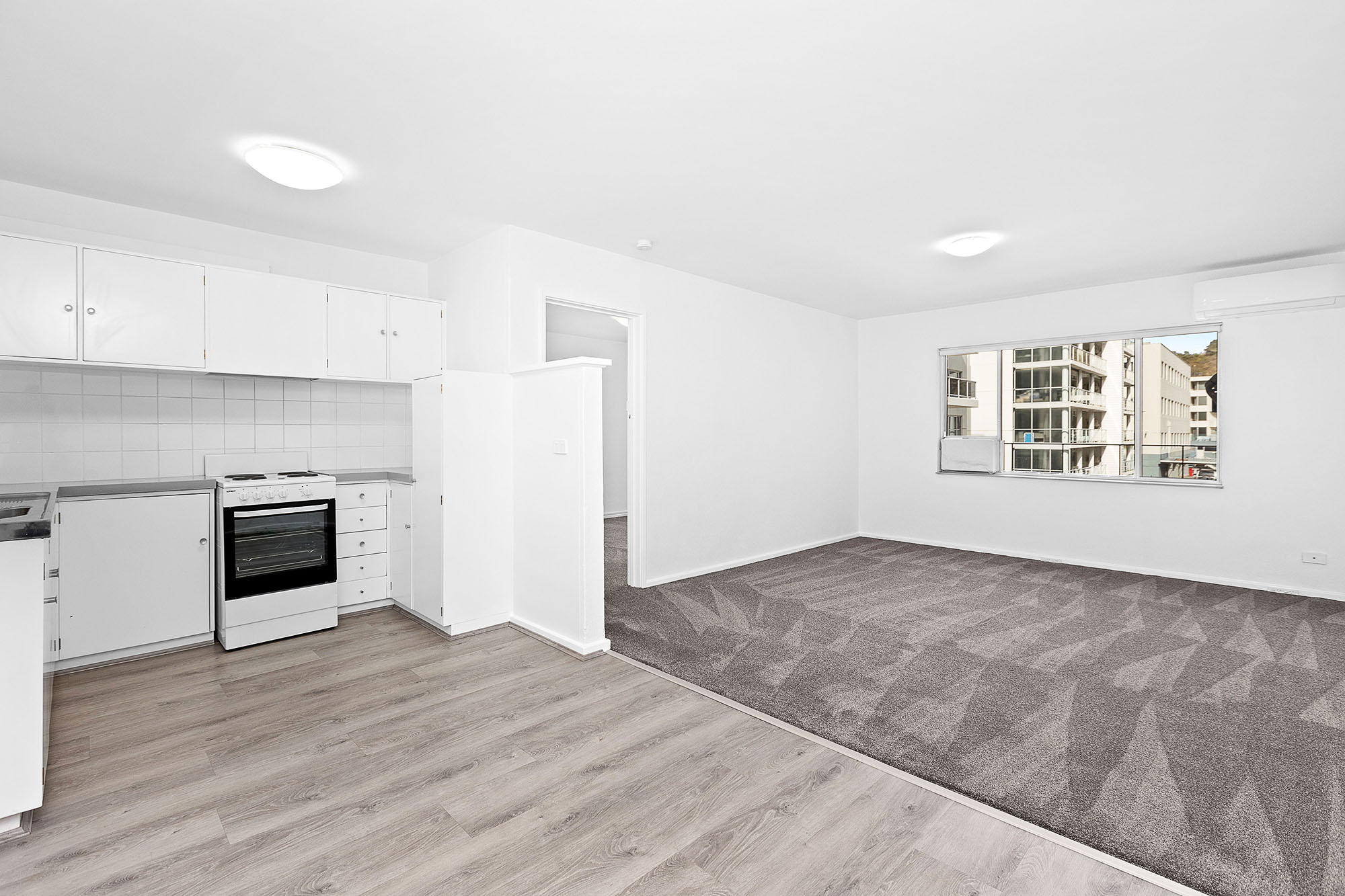 17/132 Mounts Bay Road Perth, Perth - Image 1