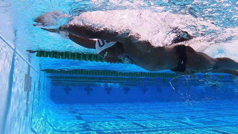 L going into flip turn.jpg