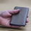 Miniaturbild: vertical bifold wallet in hand