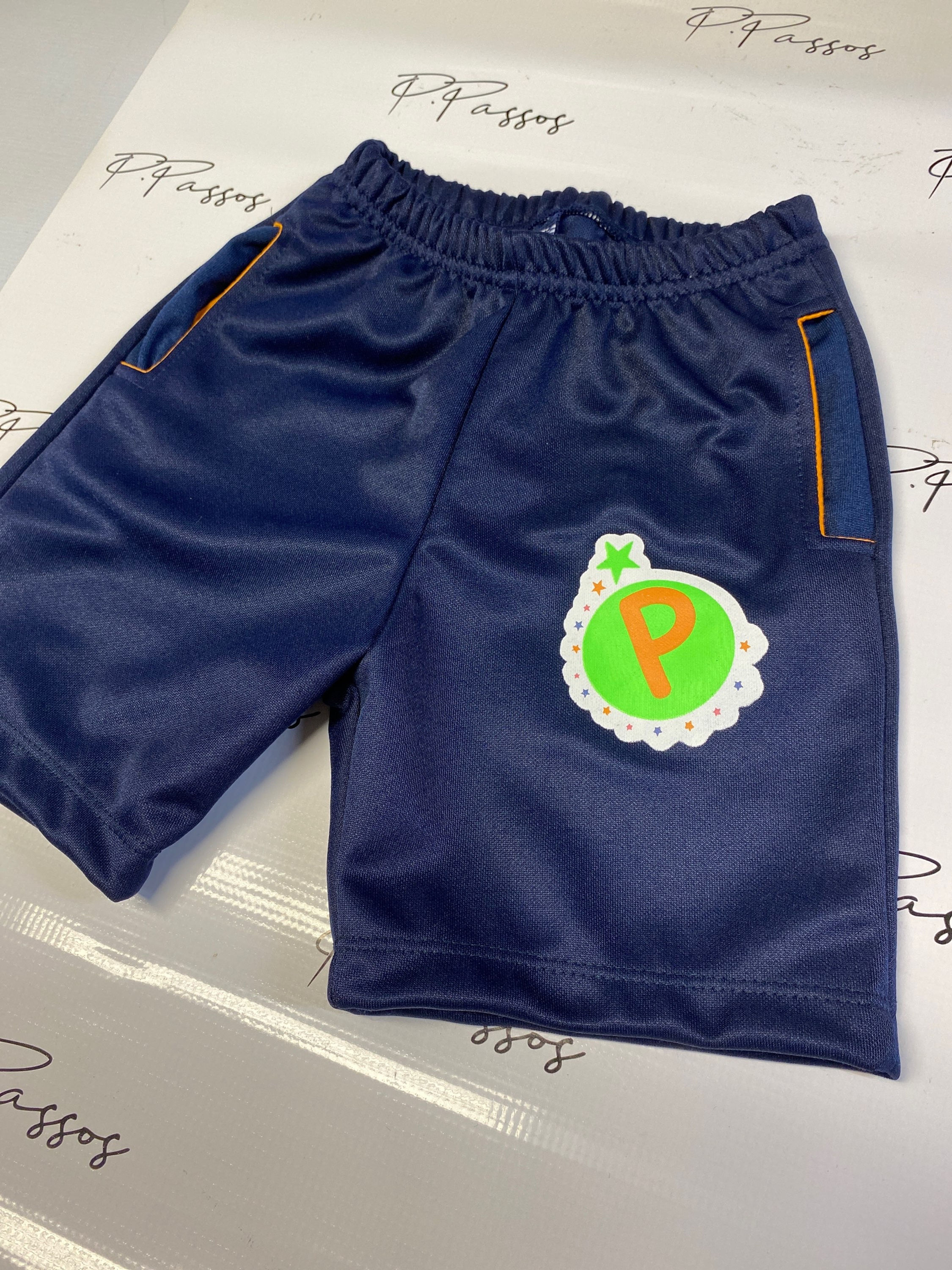 Bermuda em Malha Colegial