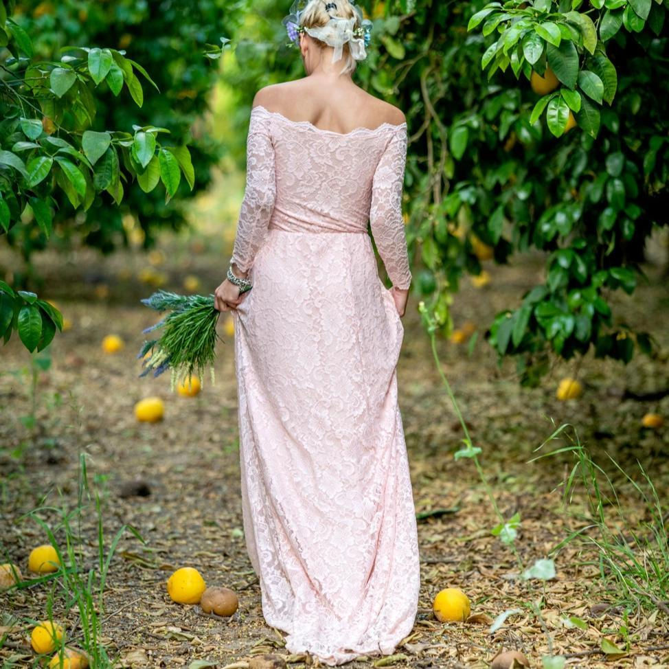 Miniaturbild: Pink Off-The-Shoulder Lace Dress With Train  #1148