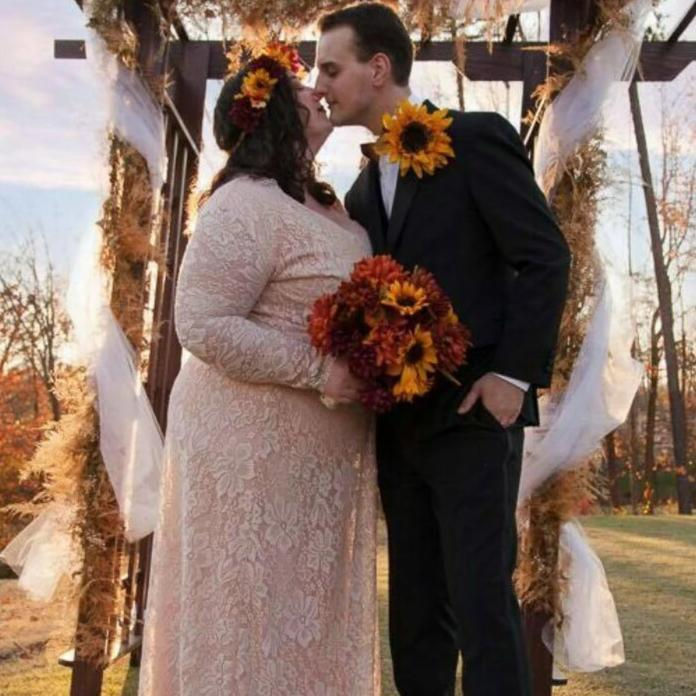 Thumbnail: Curve & Plus Size Boho Lace Dress, Pink Blush Lace Wrap Dress #1124