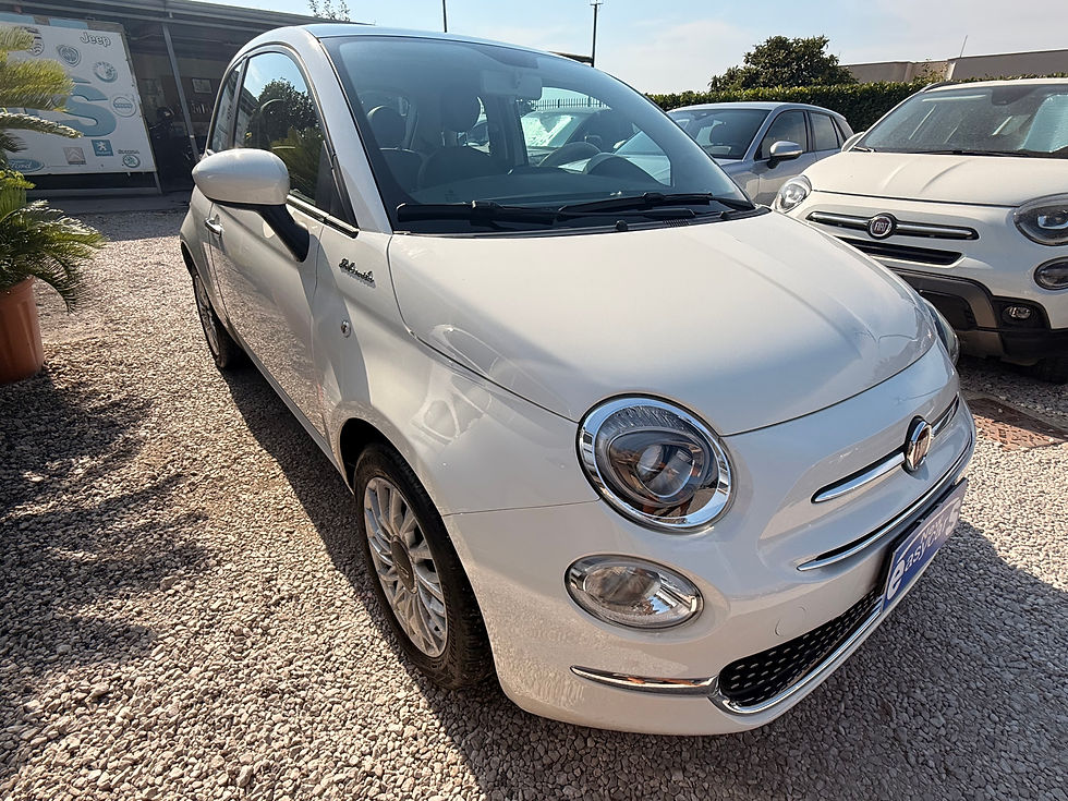 Miniatura: FIAT 500 HYBRID DOLCEVITA 1.0 70