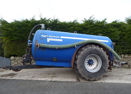 698 Agry spread Tank.JPG