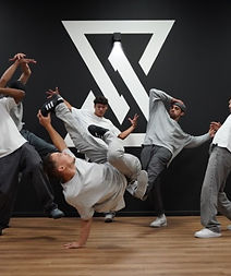 4_demonstration breaking ©supreme legacy (Petit).JPG