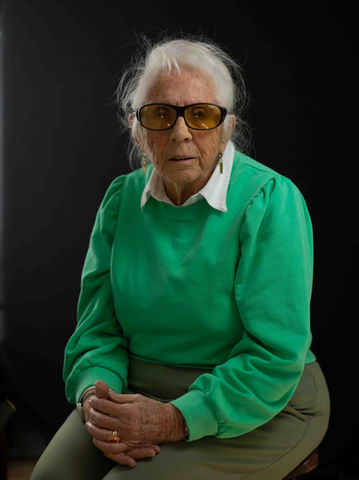 Ms. Blom-Brus from the series women at the Dutch Royal Marine