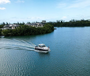 Accommodating up to 8 passengers, the Wellcraft Coastal boasts ample seating both on deck and in the cabin, ensuring that everyone can relax and enjoy the stunning views of the Caribbean Sea. The cabin features a full head (bathroom) and generous seating with a table, providing a comfortable and versatile space for socializing or taking a break from the sun.

With the Wellcraft Coastal, you can expect a seamless and unforgettable experience on the water, complete with modern amenities, ample space, and the opportunity to create lasting memories with friends and family. Whether you're a seasoned boater or a first-time adventurer, this boat charter offers an exceptional opportunity to explore the beauty of Montego Bay and its surrounding waters.

This cruise includes rum punch, bottled water, assorted sodas, pineapple juice & coconut rum.

It is recommended to bring sunblock, beach towels, & dry clothes.
