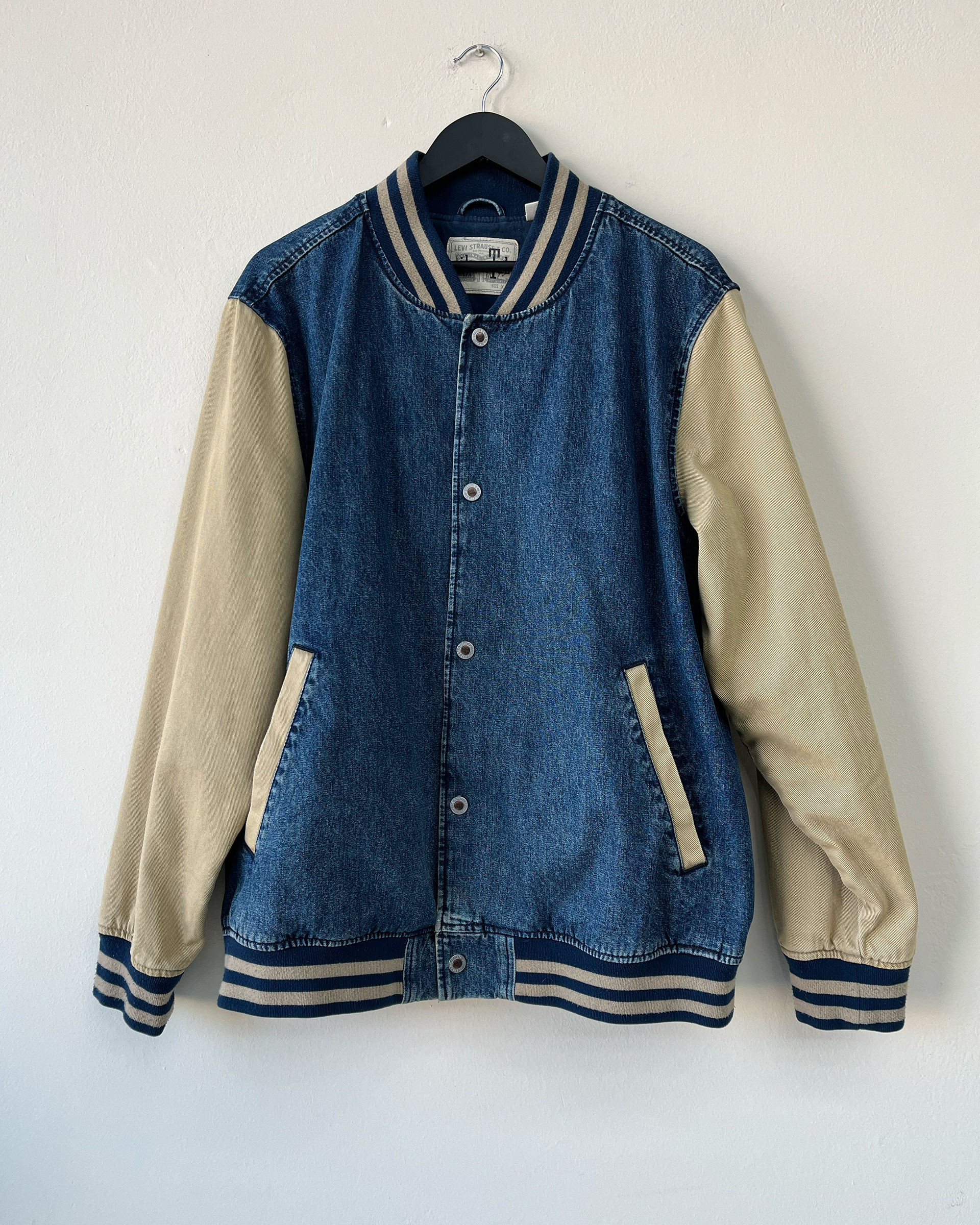 College Levi’s Silver Tab fronte