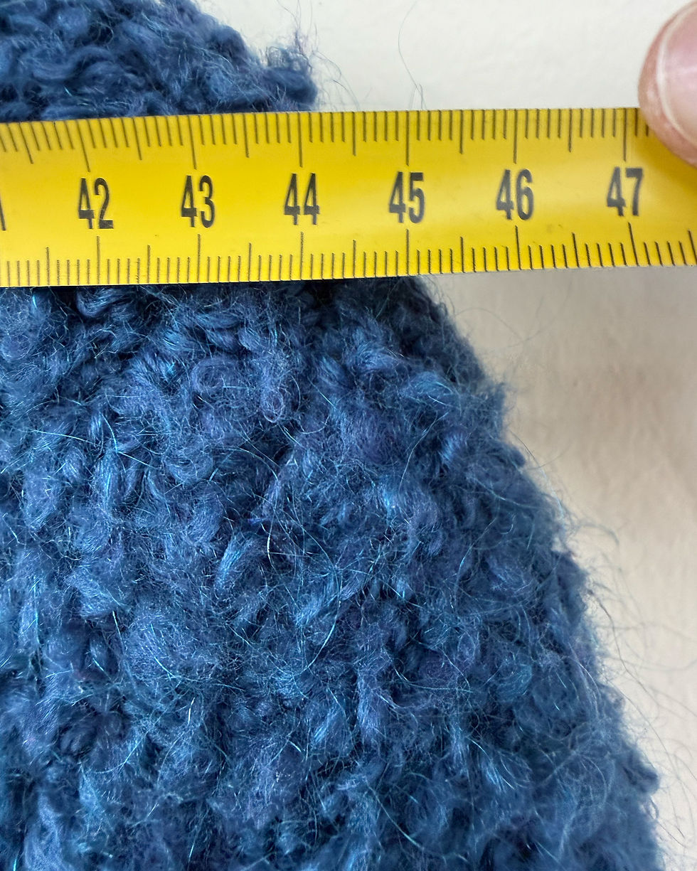 Miniatura: Maglione girocollo blu con effetto bouclé WOODEN Made in Italy