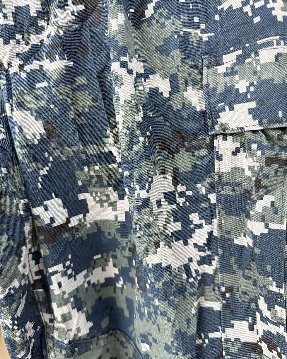 Miniatura: Pantaloni mimetici digitali US Navy Working Uniform (NWU) Type I