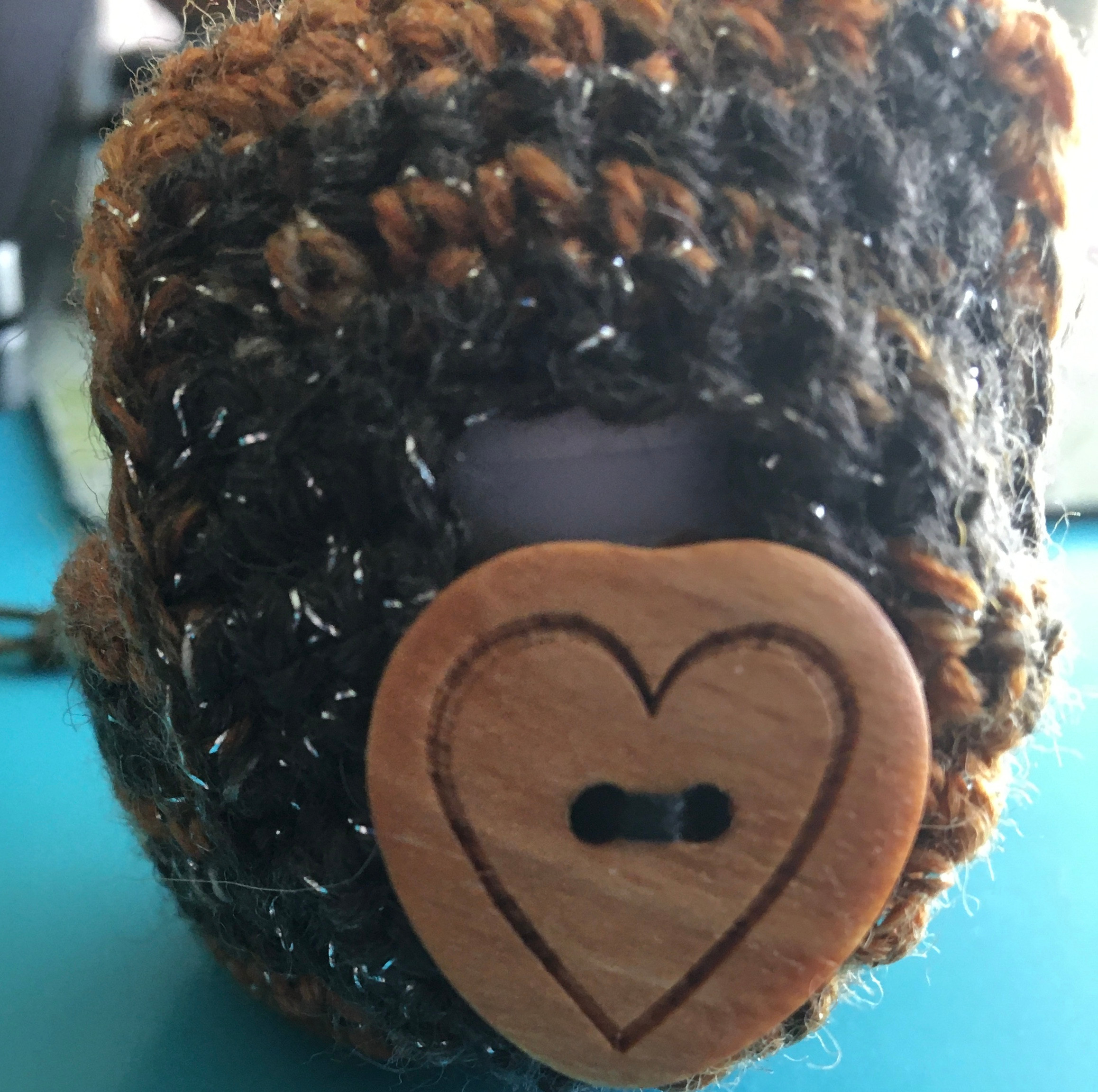 EOS Holder Keychain, Crochet