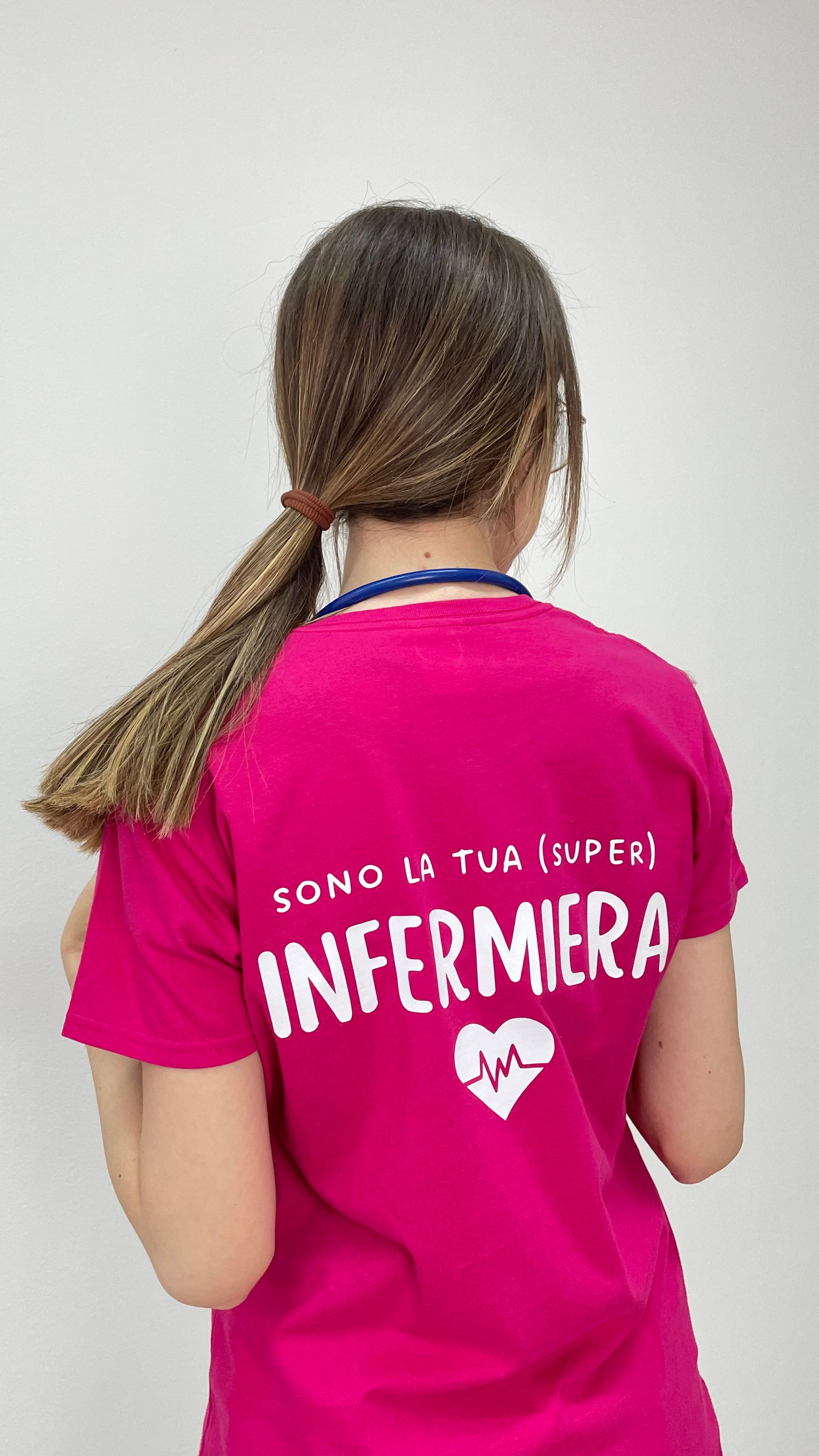 T-shirt personalizzata  - Sono la tua super infermiera