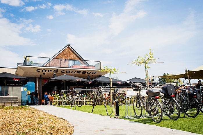 cafe coureur_edited.jpg