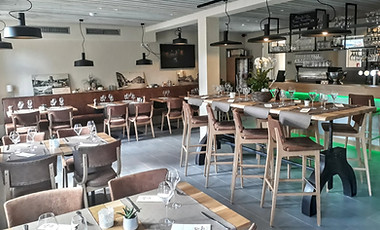 PEITCHE LAUER RESTAURANT.jpg