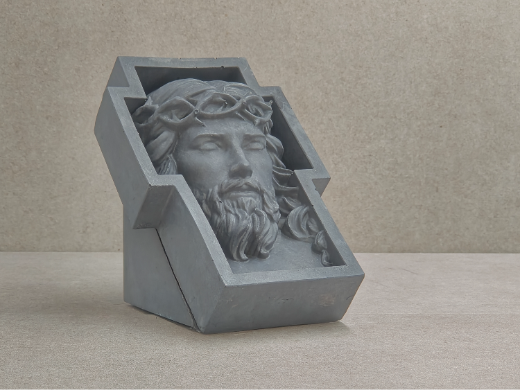 ornement funéraire columbarium Jesus noir