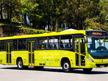 MARCOPOLO TEM PLATAFORMA HÍBRIDA A ETANOL RECONHECIDA NO CAMPEÃS DA INOVAÇÃO 2026