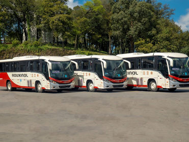 MARCOPOLO AMPLIA PRESENÇA NO FRETAMENTO MINEIRO COM FORNECIMENTO DE 52 ÔNIBUS PARA A ROUXINOL VIAGENS E TURISMO