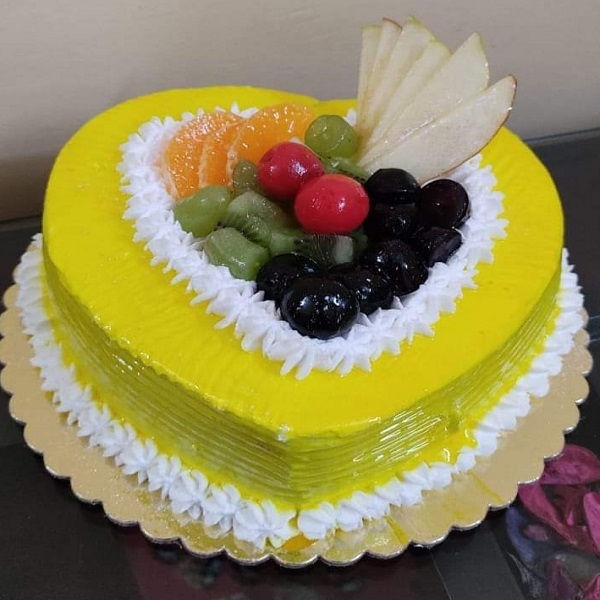Exotica Mix Fruits Cake