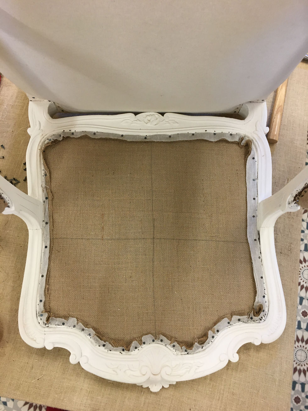 fauteuil dossier à la reine