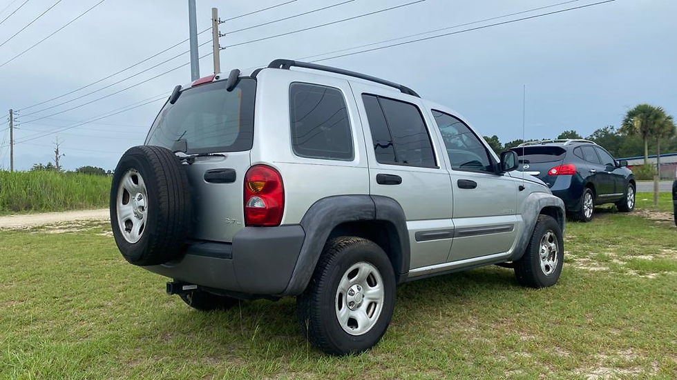Thumbnail: 2004 Jeep Liberty 3.7L (SOLD)