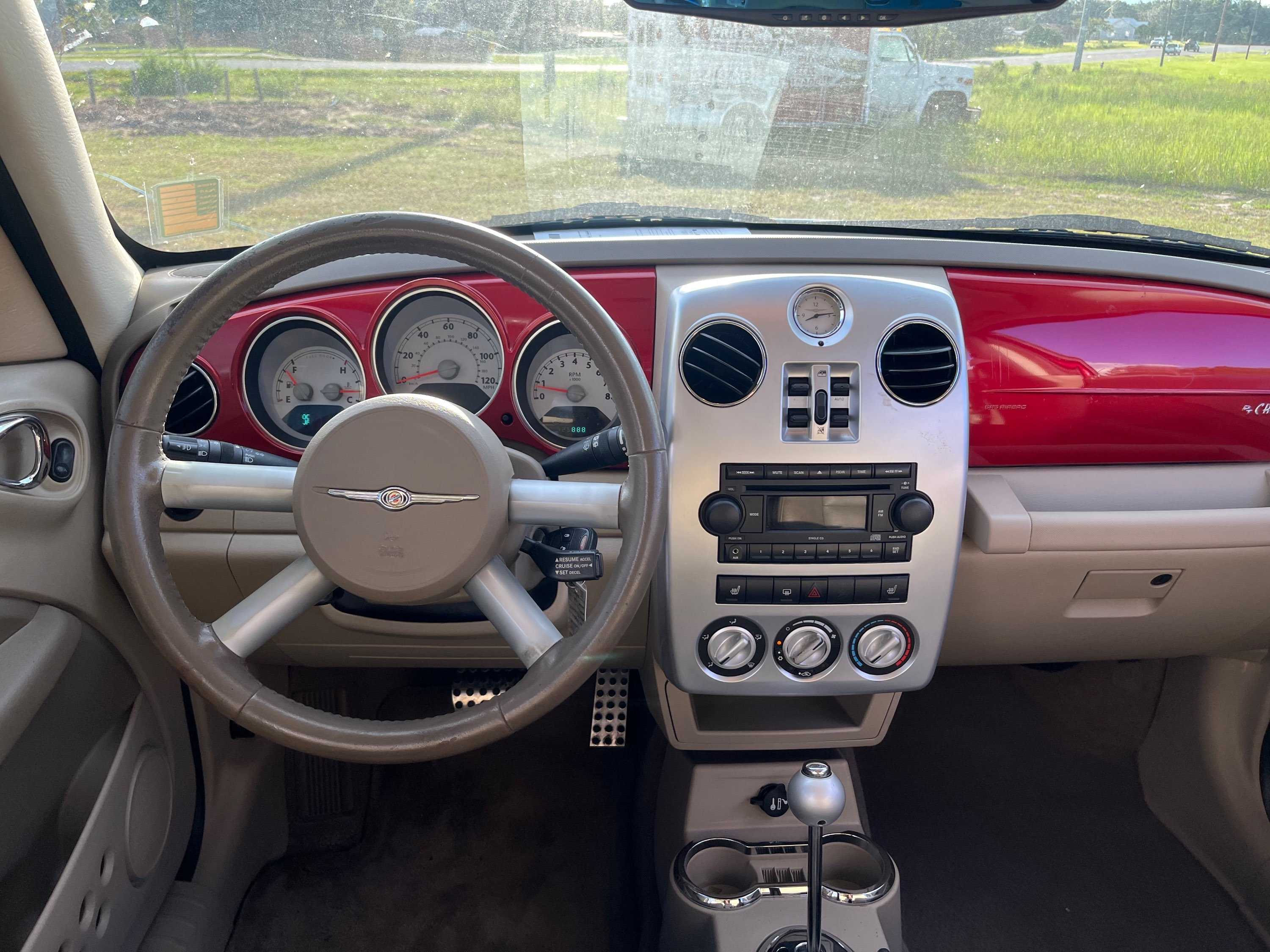 2006 Chrysler PT Cruiser LIMITED - Photo 3