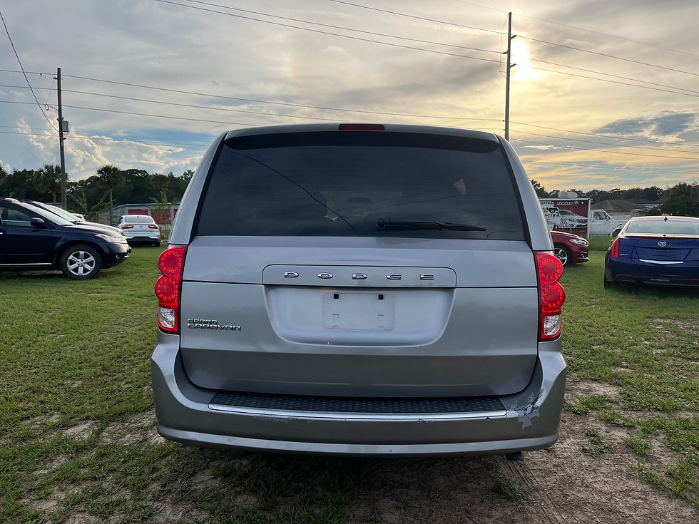 Thumbnail: 2013 Dodge Grand Caravan SE