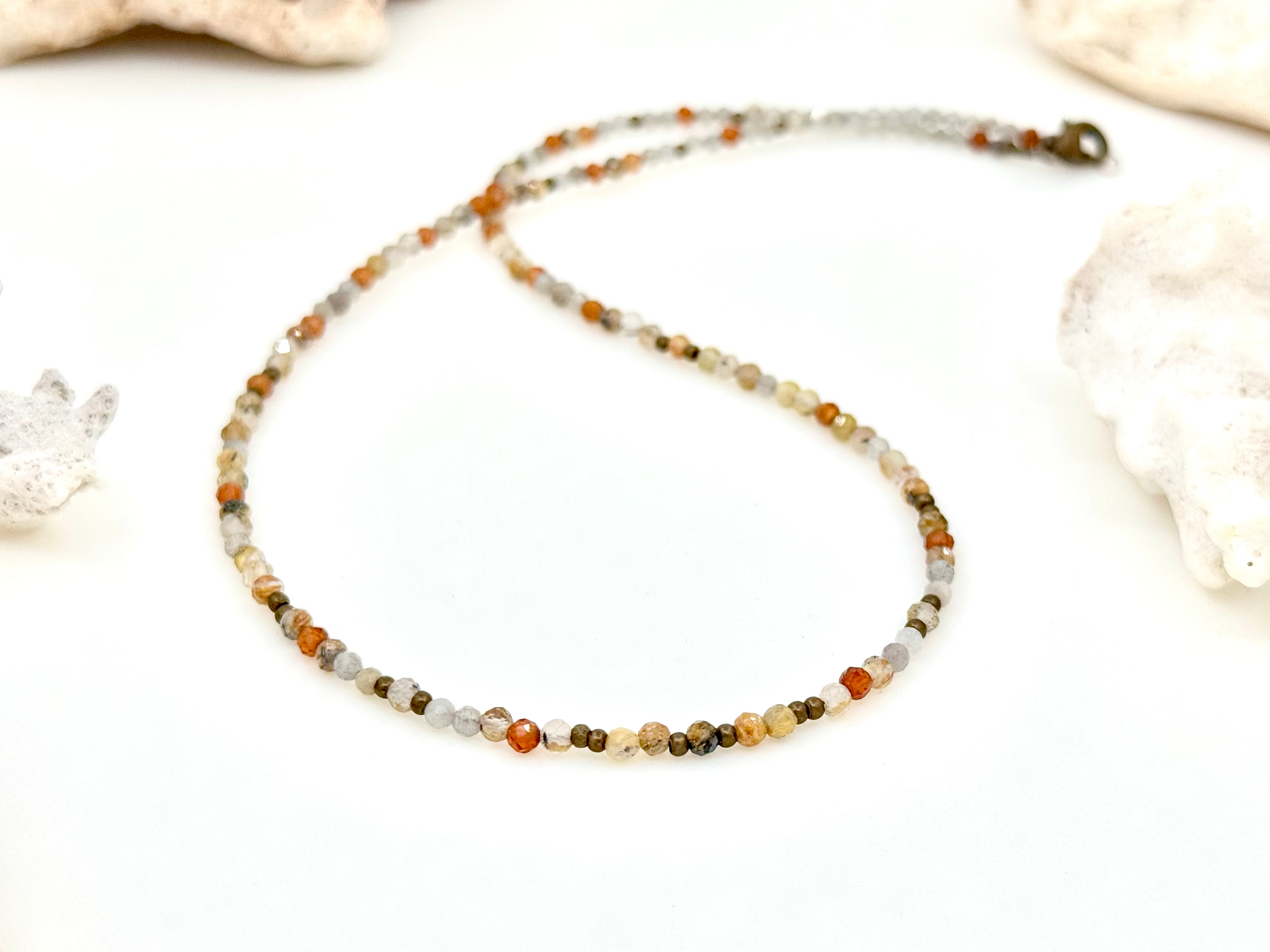 Колие Дълбока трансформация с Рутилов кварц, Гранат Спесартин и Лабрадорит