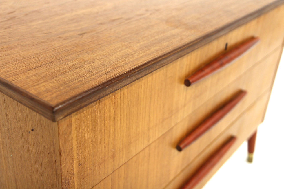 Miniature : Commode scandinave en teck, Bröderna Gustavssons, Markaryd, Suède, 1960