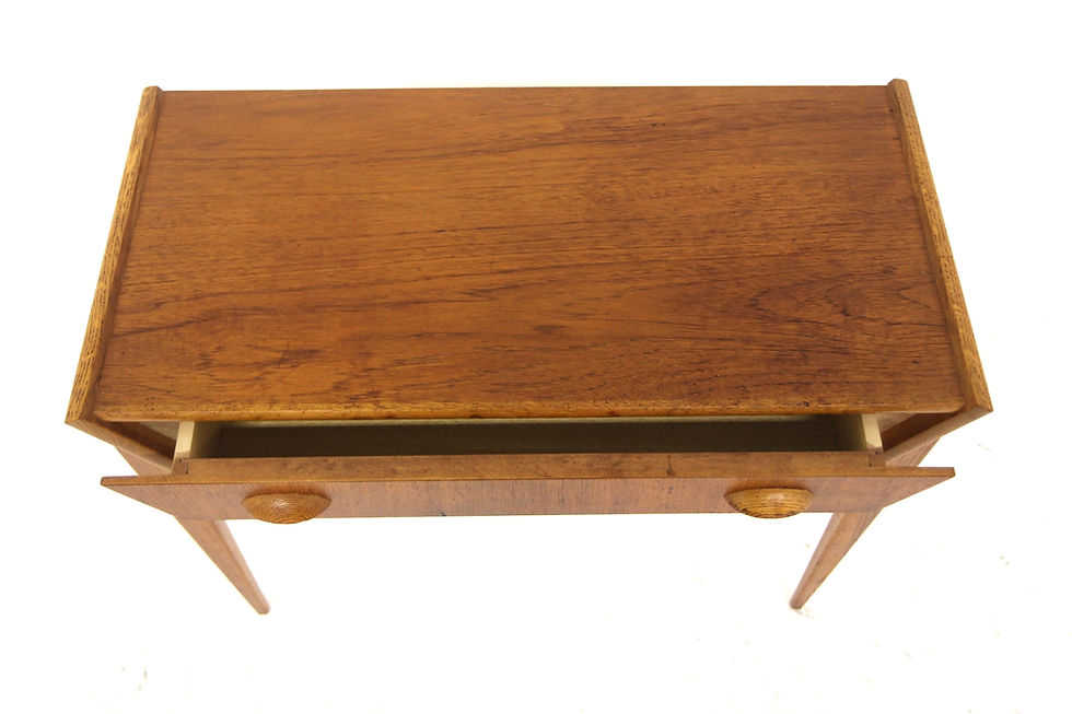 Miniature : Console scandinave en teck et en chêne, Suède, 1960
