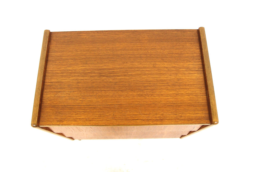 Miniature : Commode scandinave en teck, Suède, 1950