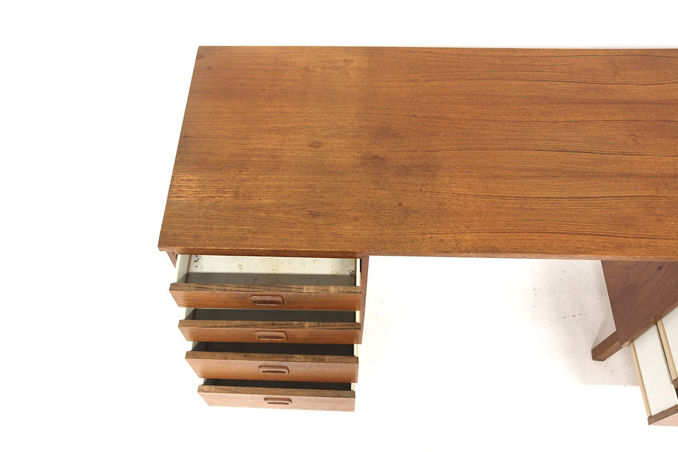 Miniature : Bureau scandinave en teck, Suède, 1960