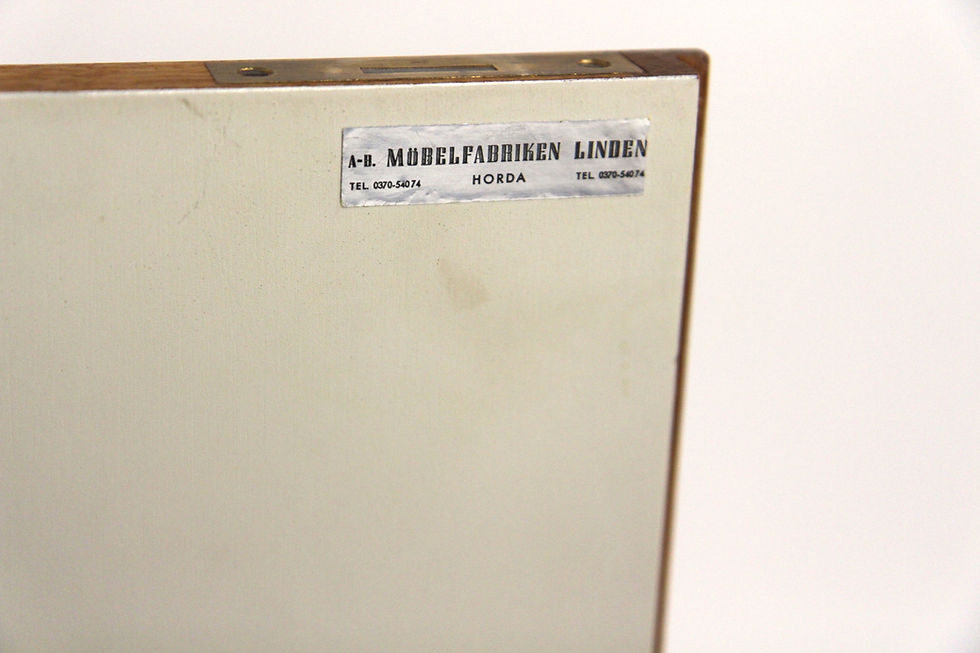 Miniature : Enfilade scandinave en teck, Möbelfabriken Linden, Horda, Suède, 1960