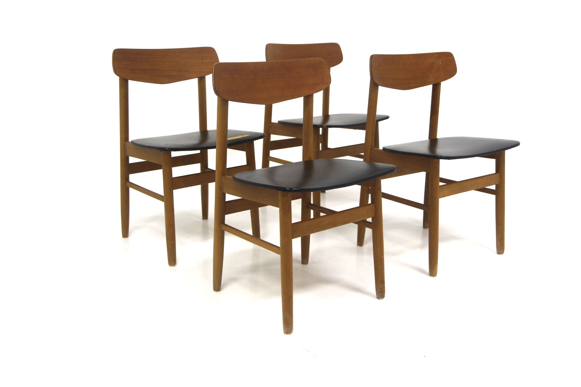 Set de 4 chaises scandinave en teck, Suède, 1960