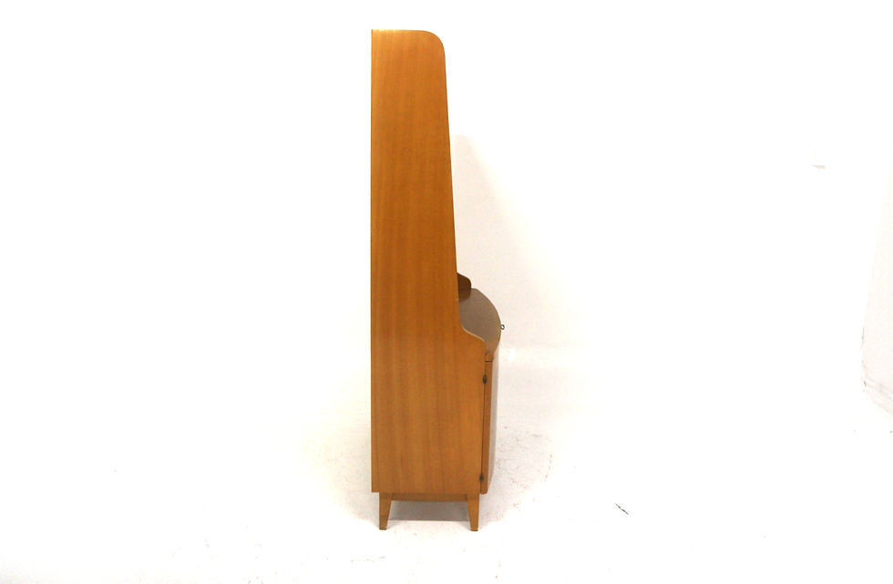Miniature : Bibliothèque scandinave en orme, Swedish Modern, Suède, 1940