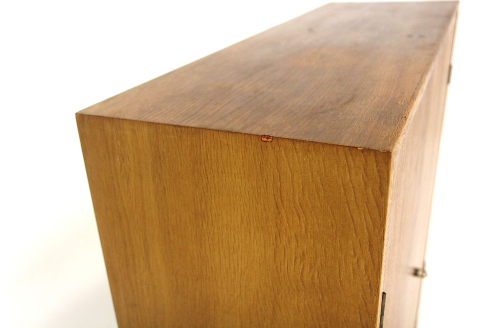 Miniature : Armoire scandinave en teck, Hans J Wegner, Ry Møbler, Danemark, 1960