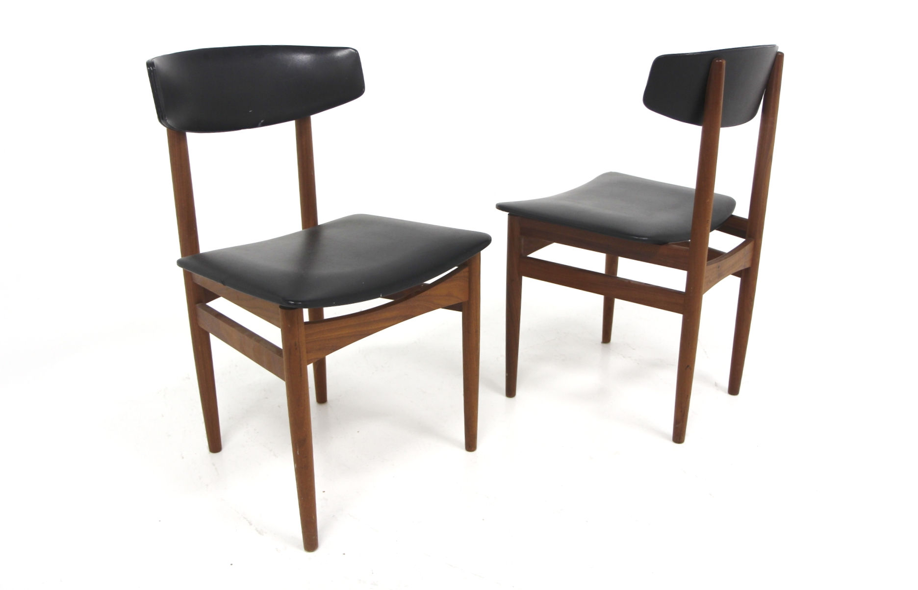 Set de 2 chaises scandinave en teck et en skaï, Danemark, 1960