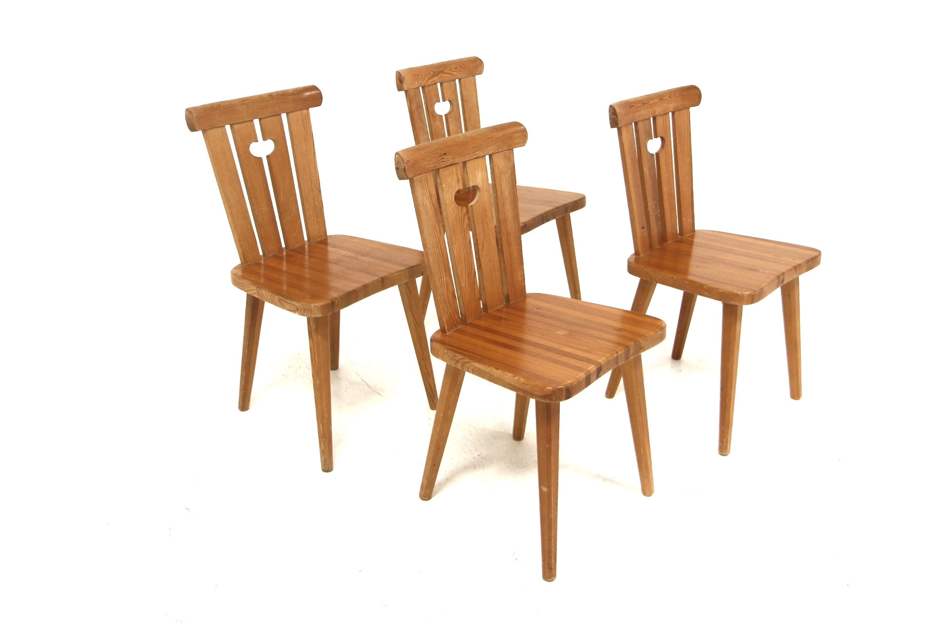 Set de 4 chaises scandinave en pin, Göran Malmvall, Svensk Fur, Suède, 1960