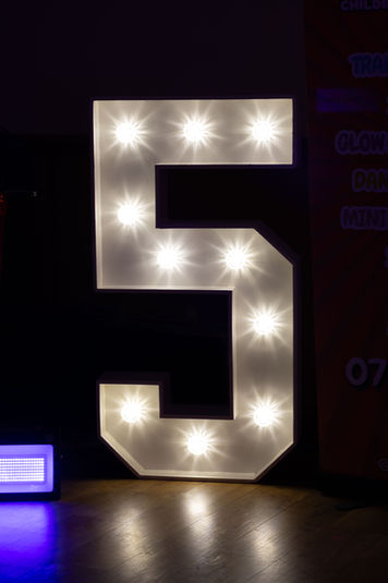 Light up number 5 at a 5th Birthday party event in Essex