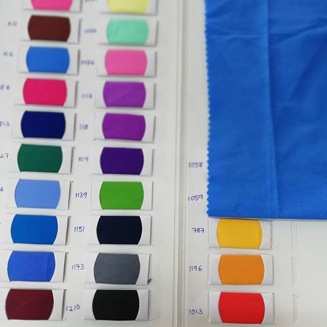 Pilih2 mana warna yang berkenan di hati.