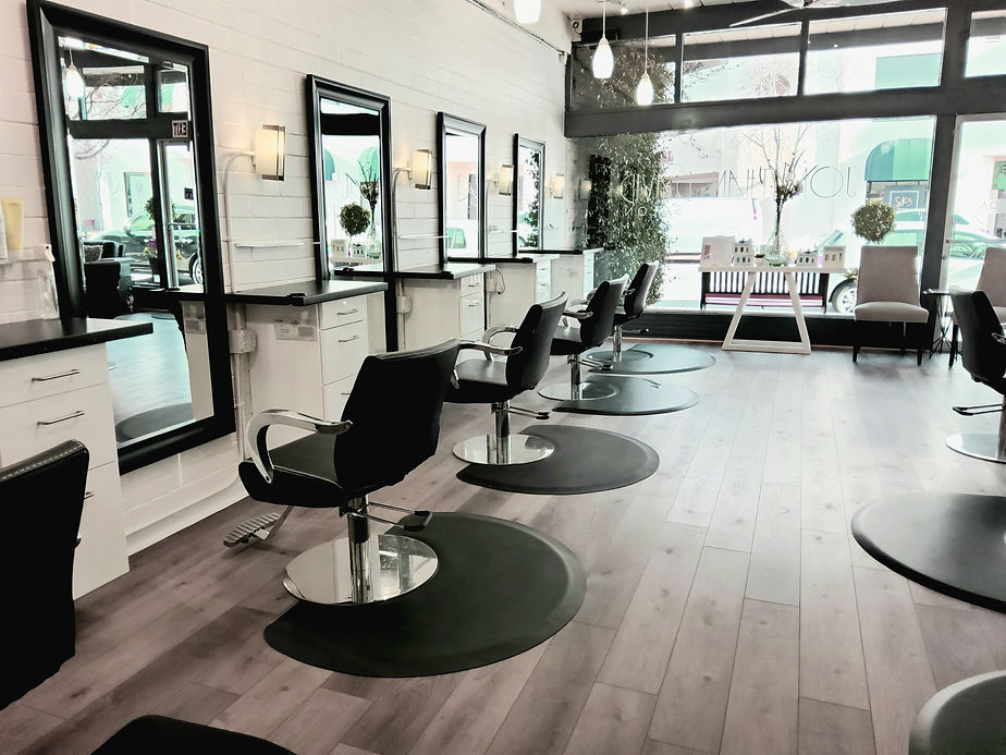 Jonathan David Salon