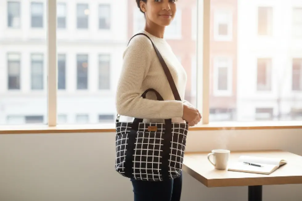 Thumbnail: Front pockets/2- ways carrying/Small canvas bag