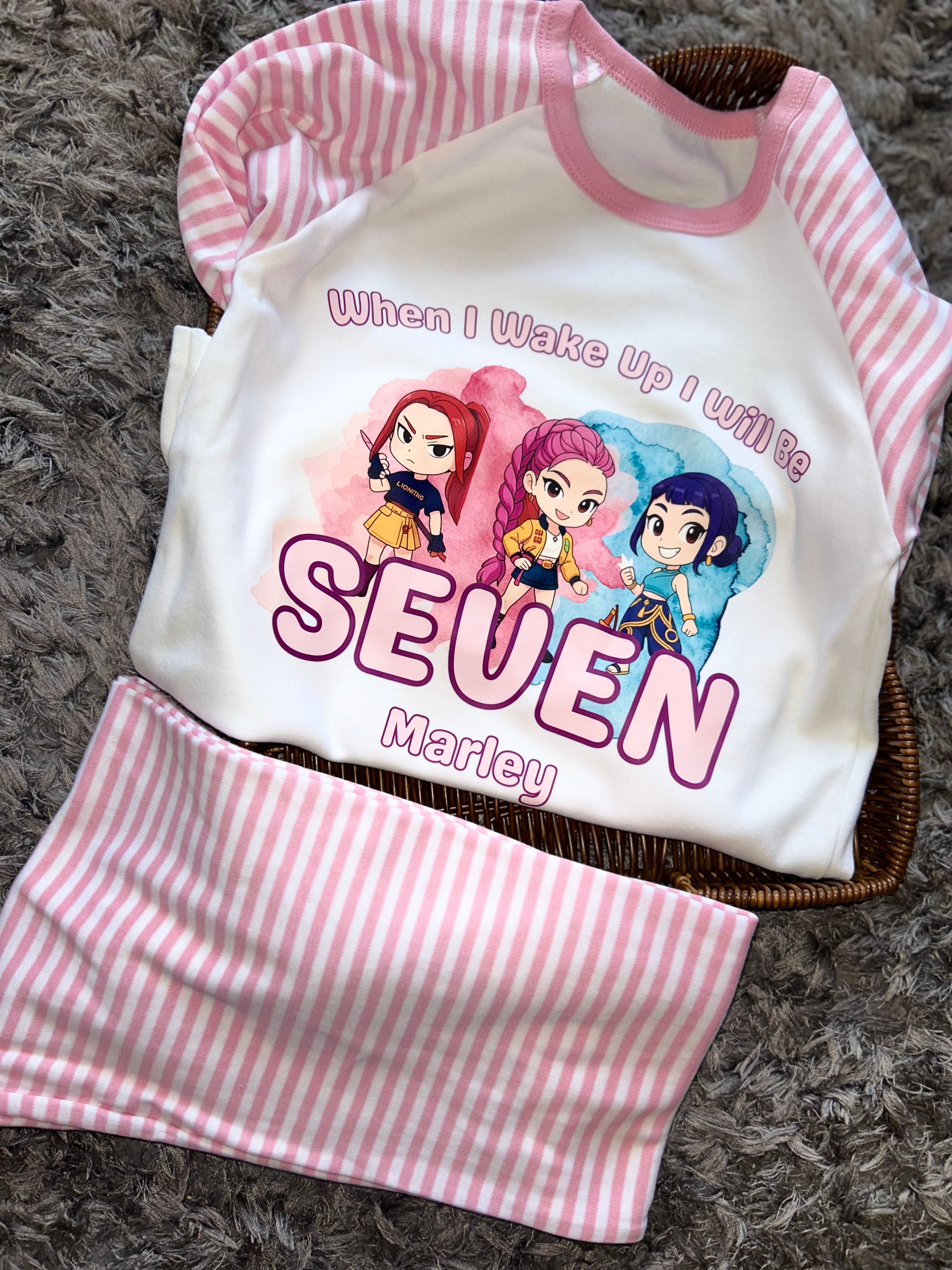 Kpop Pink Stripe Pyjamas 
