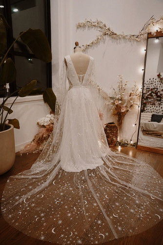 Stardust | Flora & Lane