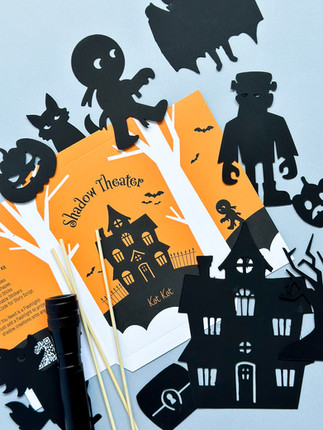 Shadow Theater DIY kit featuring Halloween-themed monster characters, including a haunted house. Perfect for imaginative play and boosting creativity in children, this kit encourages storytelling and family bonding. Ideal for kids' Halloween activities and DIY crafts