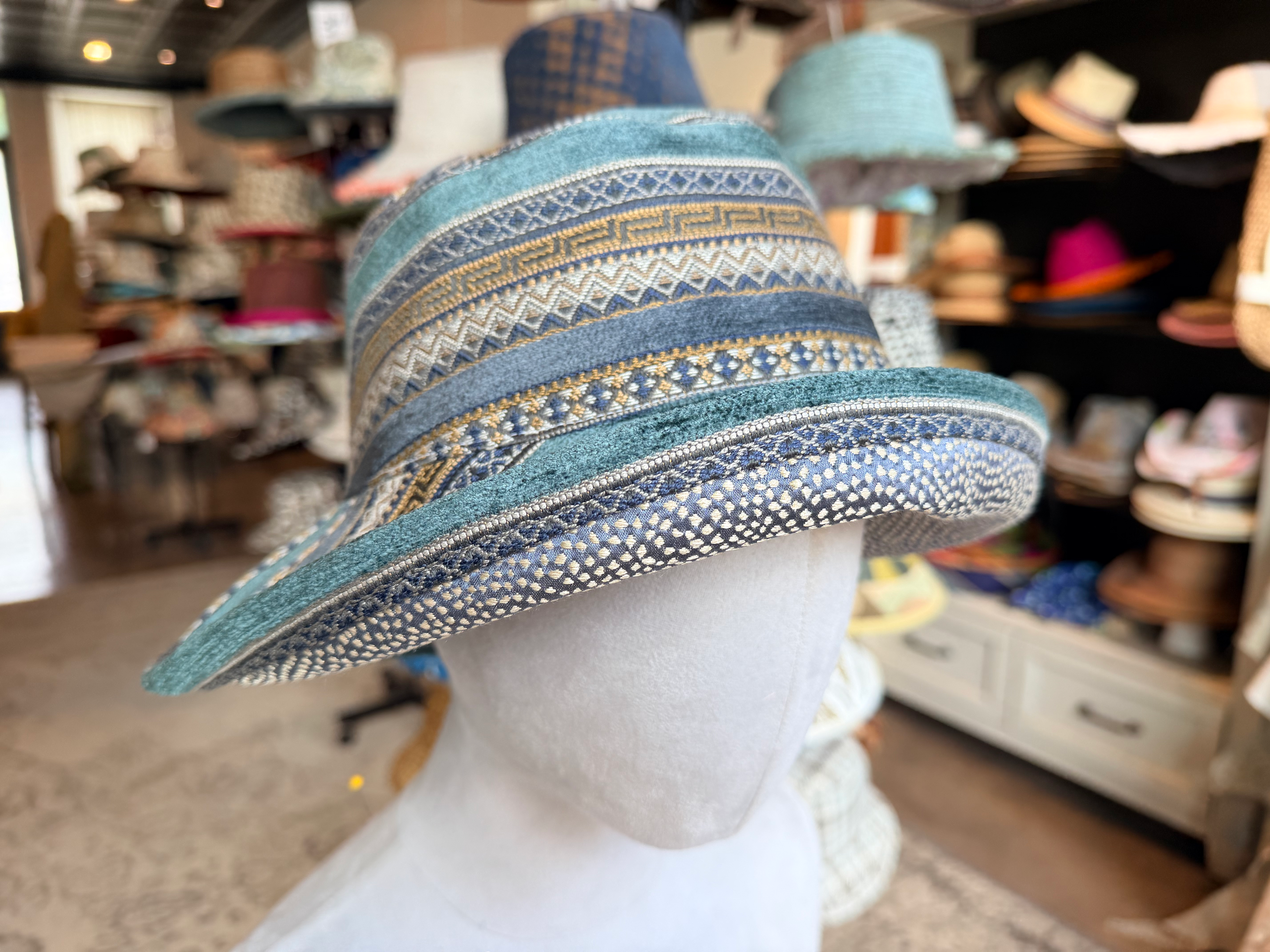 Metallic Blue/Aztec (size small)