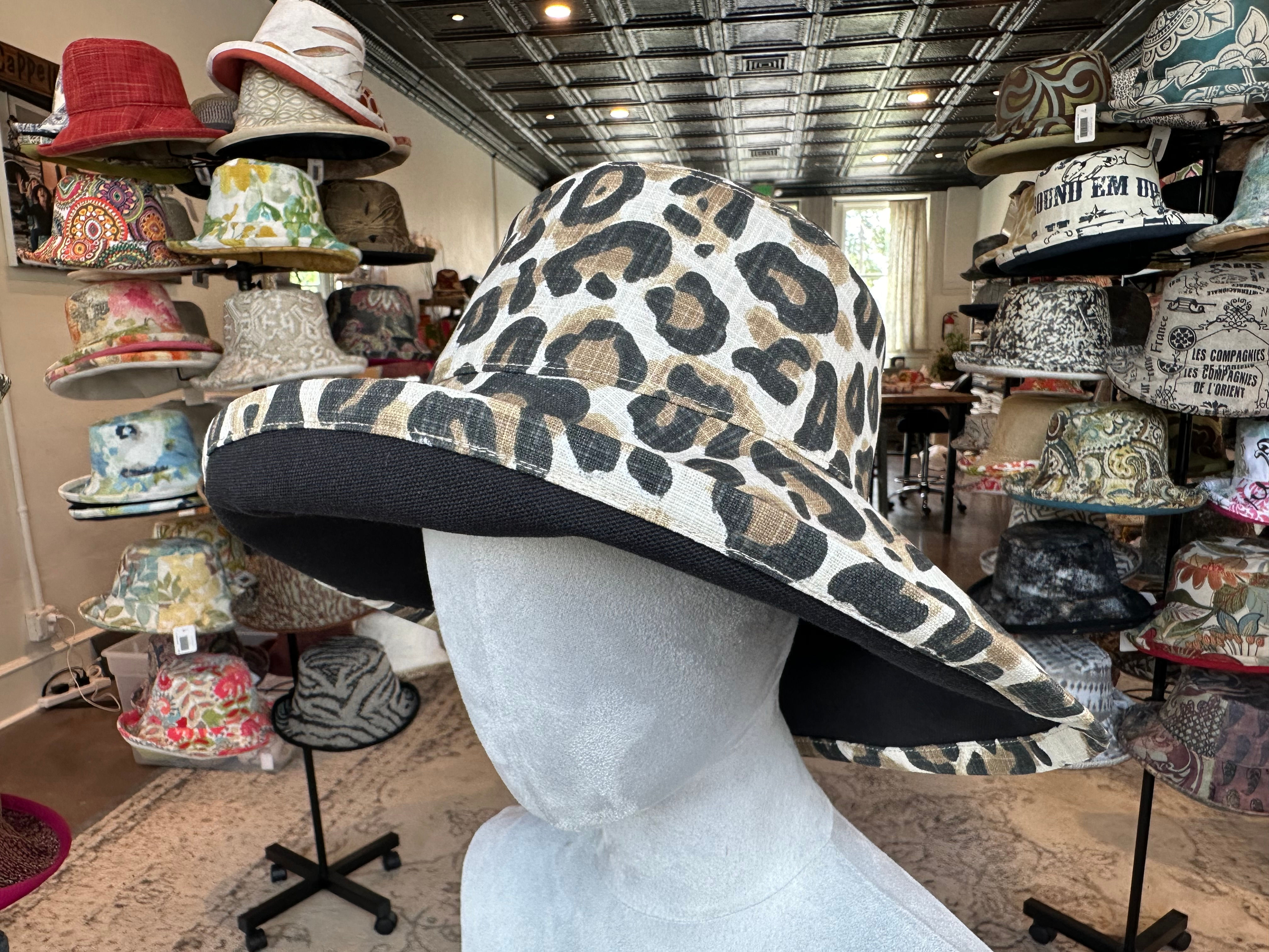 Black/Bronze Leopard