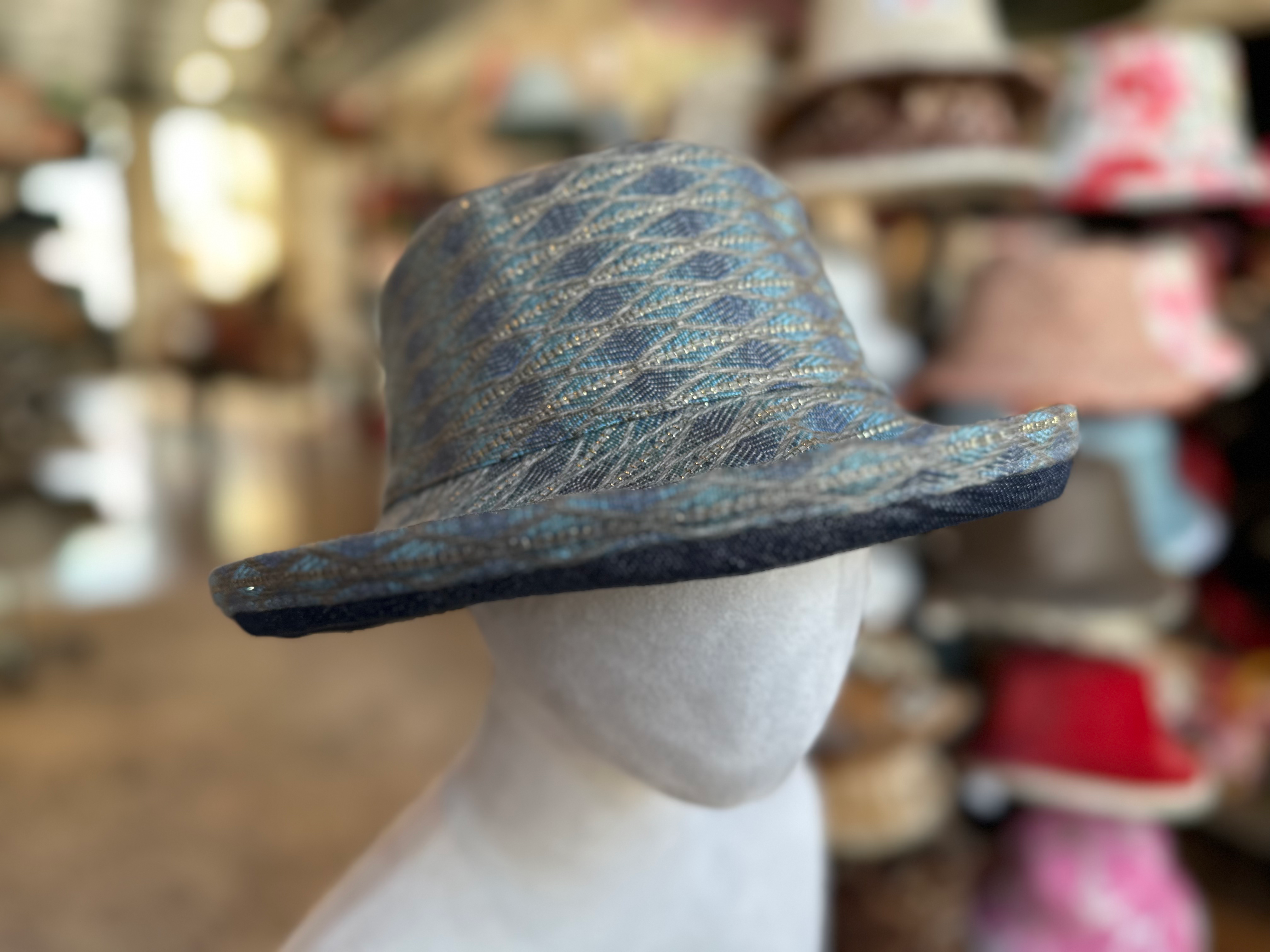 Blue Diamond Metallic Gold